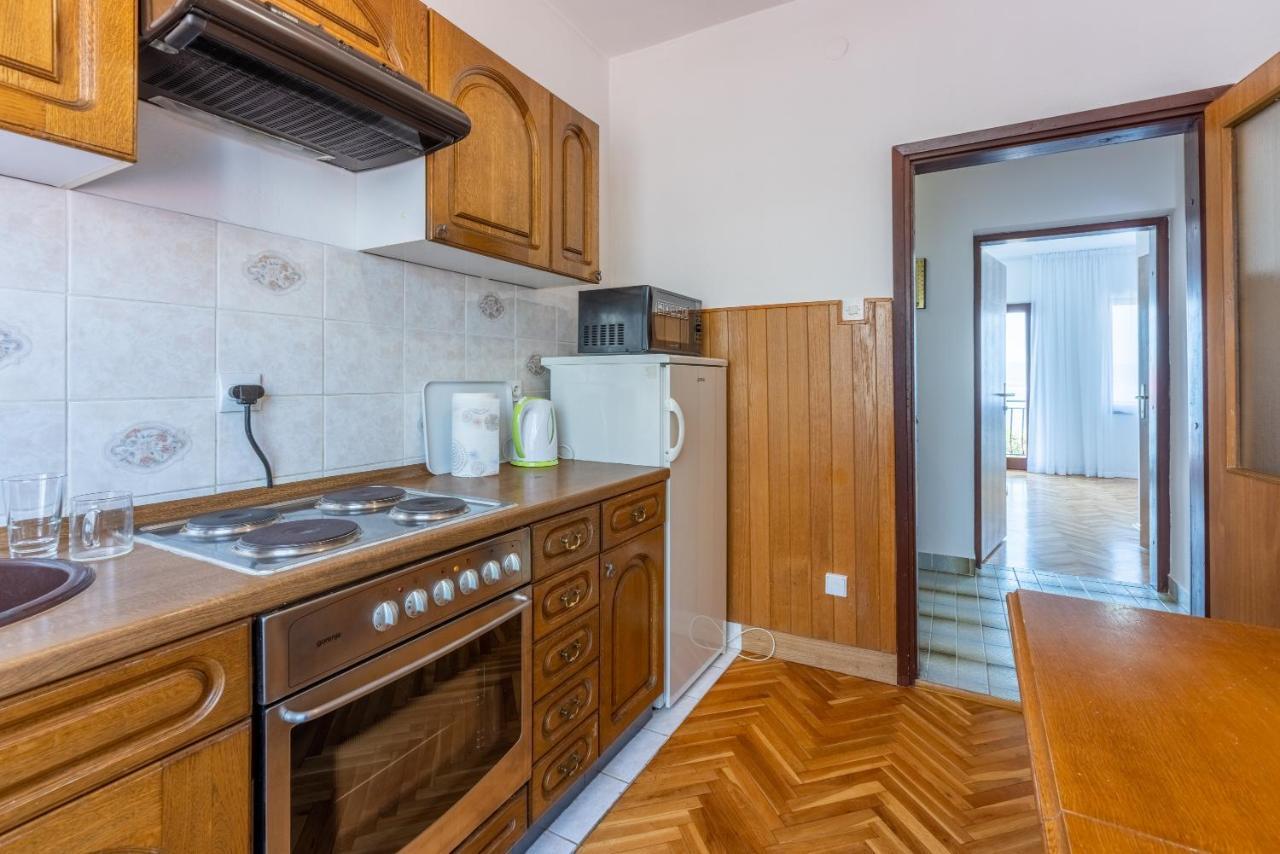 Apartment Arya Crikvenica Exterior foto